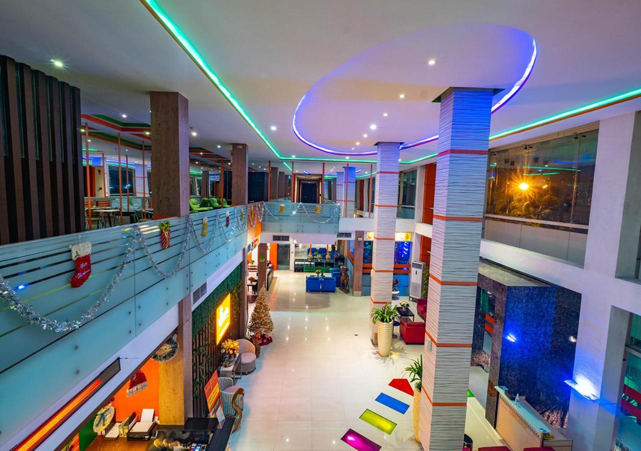 Miyanna Hotel Μεντάν Εξωτερικό φωτογραφία