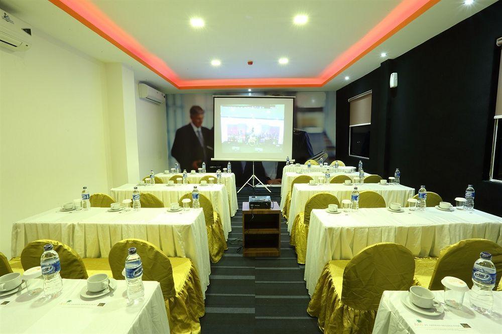 Miyanna Hotel Μεντάν Εξωτερικό φωτογραφία