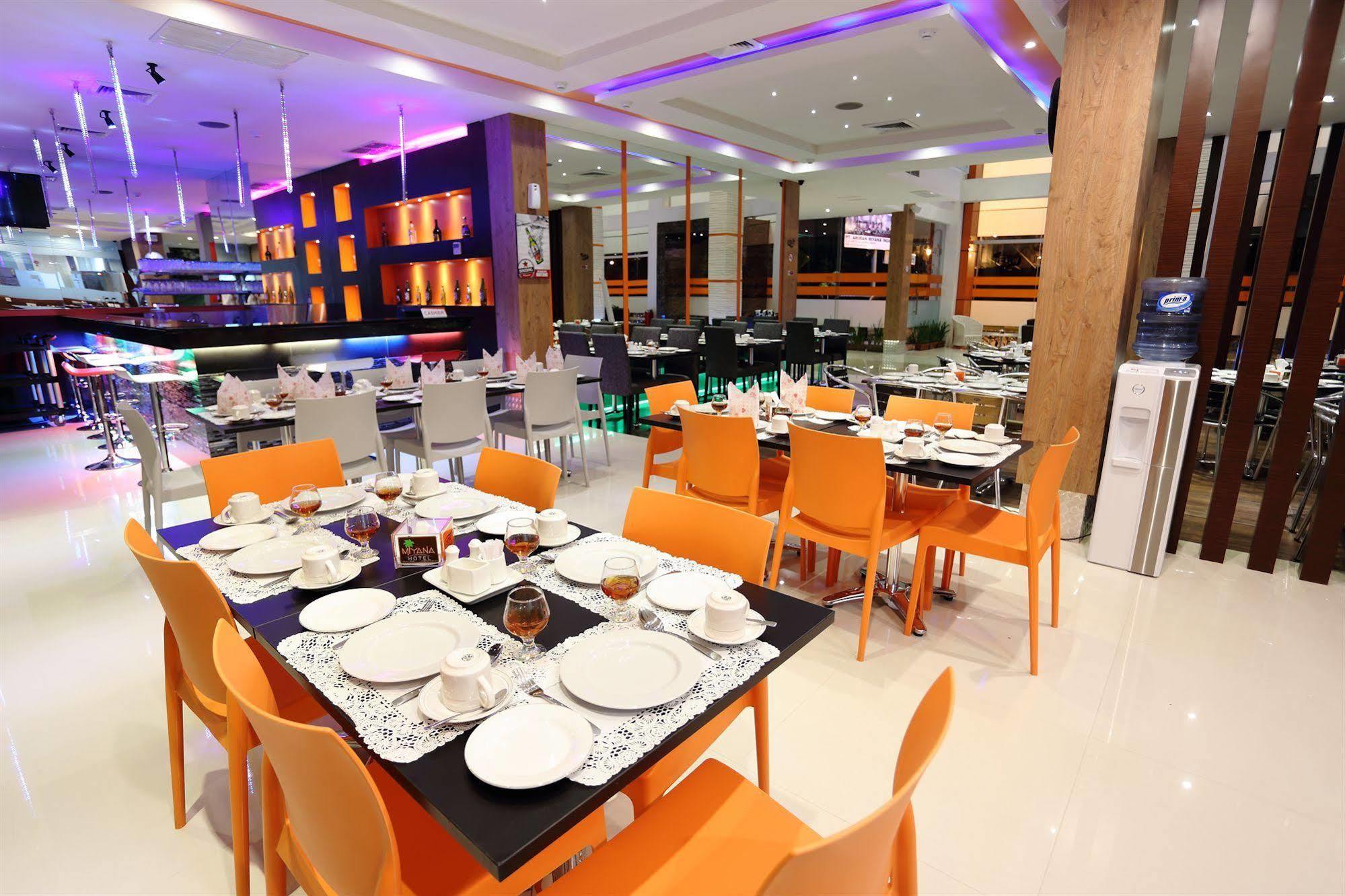 Miyanna Hotel Μεντάν Εξωτερικό φωτογραφία
