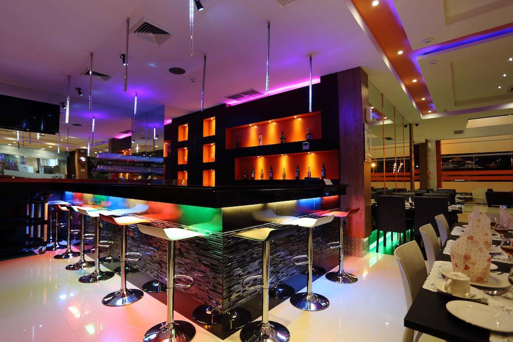 Miyanna Hotel Μεντάν Εξωτερικό φωτογραφία
